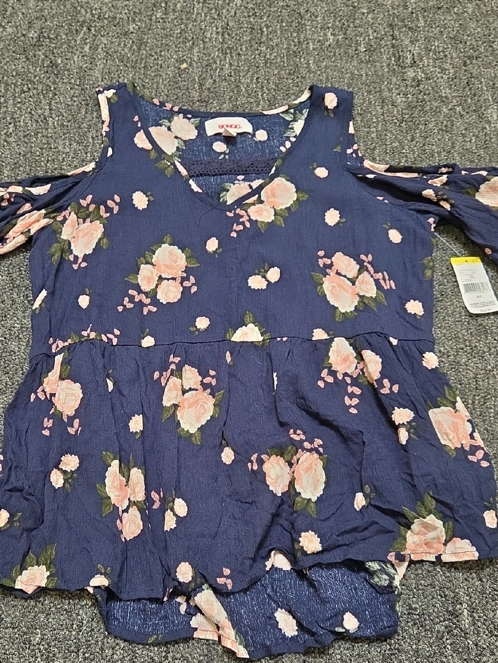 BONGO Navy Blue Cold-Shoulder Floral Peplum Top
